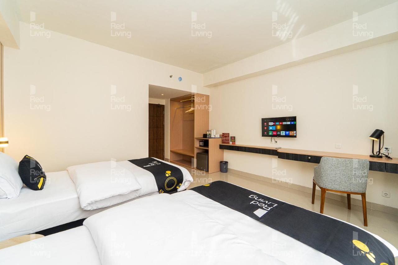 Redliving Apartemen Premium Exclusive Seturan Γιογκιακάρτα Εξωτερικό φωτογραφία